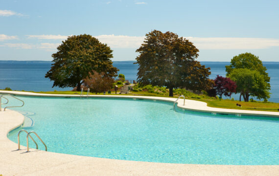 Samoset-Pool-1-570×380-1.webp